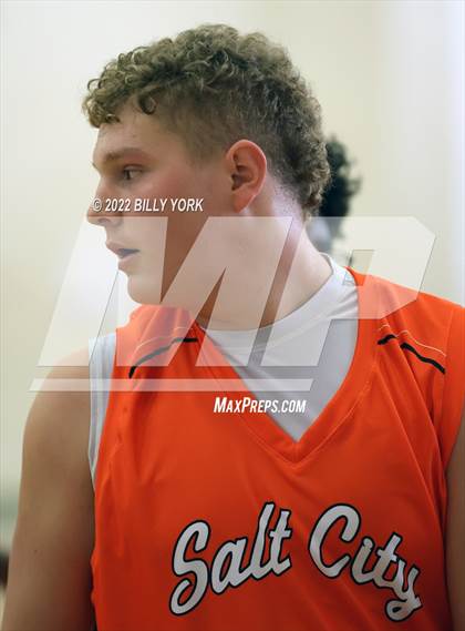 Thumbnail 1 in Grand Saline vs Gilmer photogallery.