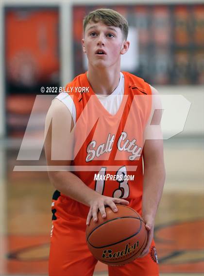 Thumbnail 1 in Grand Saline vs Gilmer photogallery.