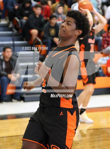 Thumbnail 1 in Grand Saline vs Gilmer photogallery.