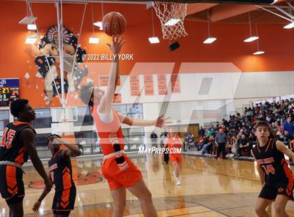Thumbnail 2 in Grand Saline vs Gilmer photogallery.