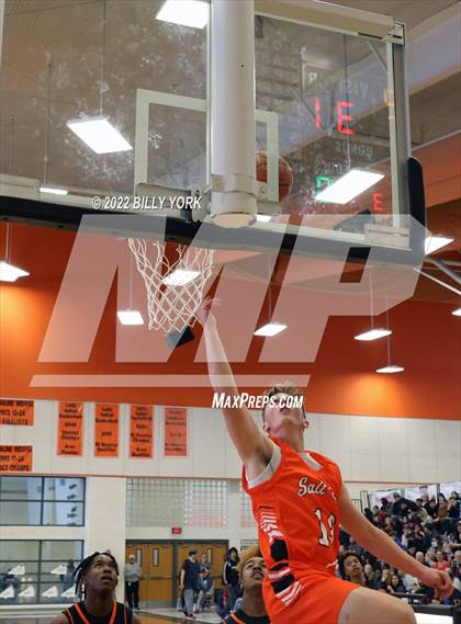 Thumbnail 2 in Grand Saline vs Gilmer photogallery.