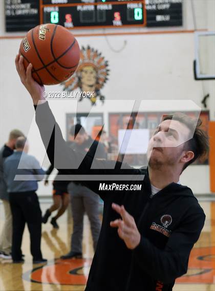 Thumbnail 3 in Grand Saline vs Gilmer photogallery.