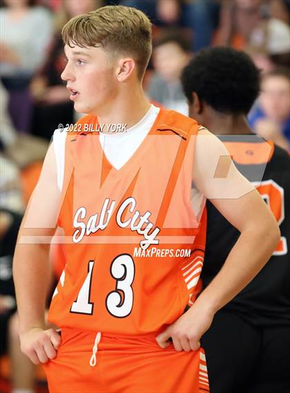 Thumbnail 1 in Grand Saline vs Gilmer photogallery.