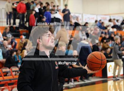 Thumbnail 3 in Grand Saline vs Gilmer photogallery.