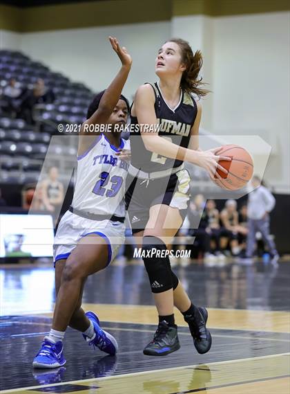 Thumbnail 3 in Kaufman vs Tyler (Kaufman Tournament) photogallery.