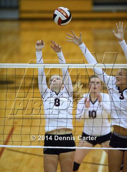 Thumbnail 3 in Cambridge vs. Lambert photogallery.