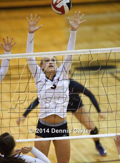 Thumbnail 3 in Cambridge vs. Lambert photogallery.