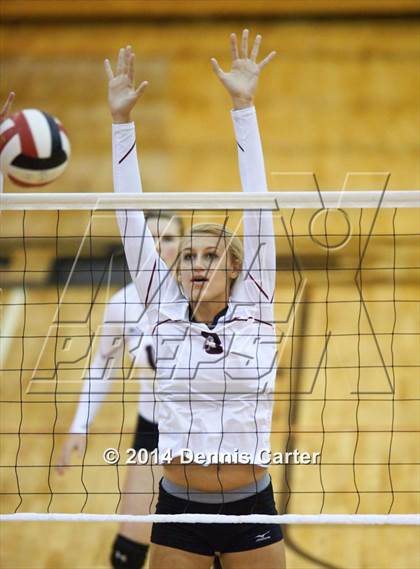 Thumbnail 1 in Cambridge vs. Lambert photogallery.