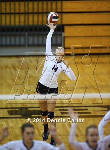 Thumbnail 3 in Cambridge vs. Lambert photogallery.