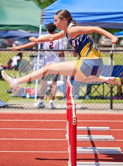 Thumbnail 1 in Lake Houston Conquerors Invitational (100M Hurdles) photogallery.