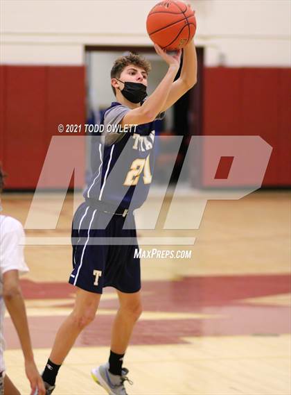 Thumbnail 2 in Webster Thomas @ Mendon photogallery.
