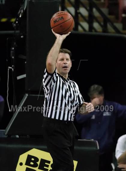 Thumbnail 2 in Fairfield vs. Rocklin (CIF SJS D2 Final) photogallery.