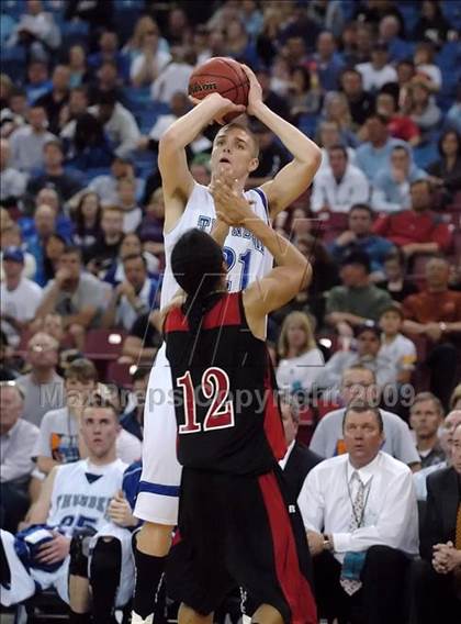 Thumbnail 3 in Fairfield vs. Rocklin (CIF SJS D2 Final) photogallery.