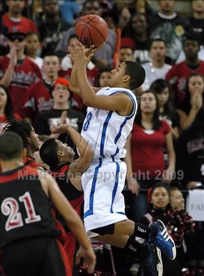 Thumbnail 1 in Fairfield vs. Rocklin (CIF SJS D2 Final) photogallery.
