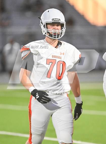 Thumbnail 1 in JV: Pinnacle vs. Corona del Sol photogallery.