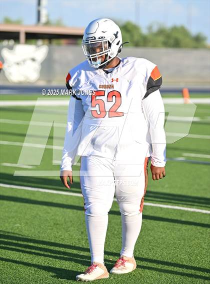 Thumbnail 2 in JV: Pinnacle vs. Corona del Sol photogallery.