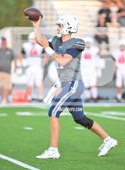 Thumbnail 1 in JV: Pinnacle vs. Corona del Sol photogallery.