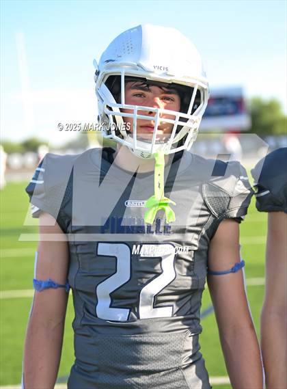 Thumbnail 2 in JV: Pinnacle vs. Corona del Sol photogallery.