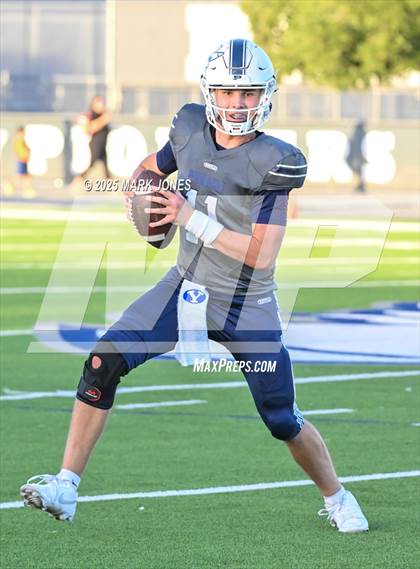 Thumbnail 3 in JV: Pinnacle vs. Corona del Sol photogallery.