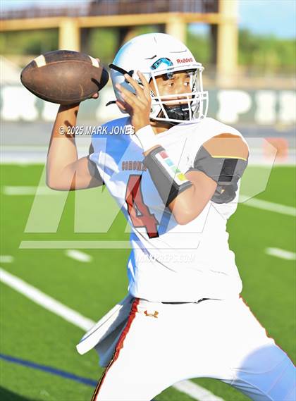 Thumbnail 1 in JV: Pinnacle vs. Corona del Sol photogallery.