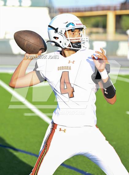 Thumbnail 3 in JV: Pinnacle vs. Corona del Sol photogallery.