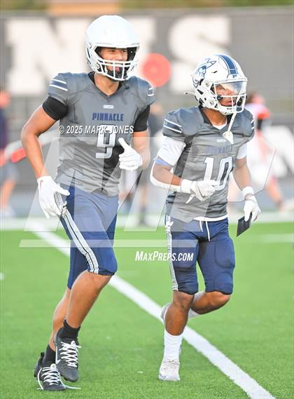 Thumbnail 1 in JV: Pinnacle vs. Corona del Sol photogallery.