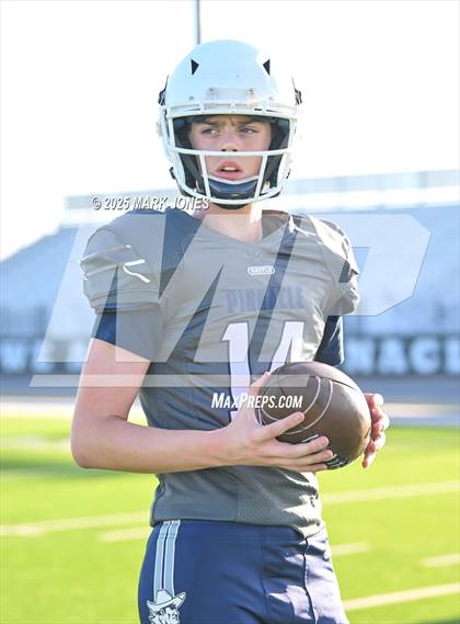 Thumbnail 3 in JV: Pinnacle vs. Corona del Sol photogallery.