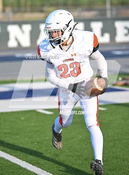 Thumbnail 2 in JV: Pinnacle vs. Corona del Sol photogallery.