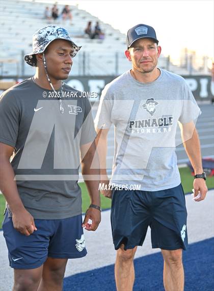 Thumbnail 1 in JV: Pinnacle vs. Corona del Sol photogallery.