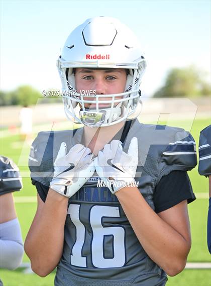 Thumbnail 3 in JV: Pinnacle vs. Corona del Sol photogallery.