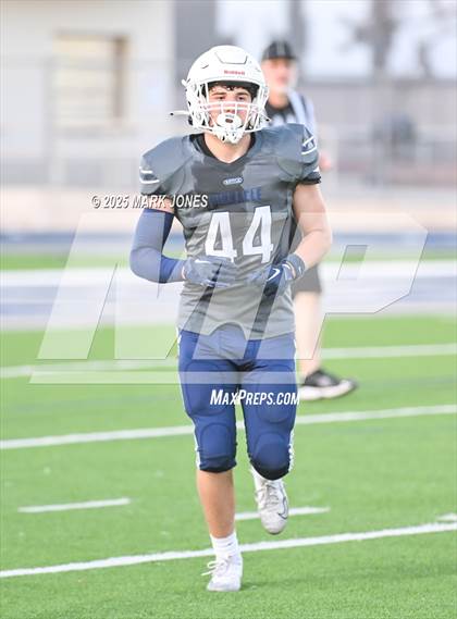 Thumbnail 3 in JV: Pinnacle vs. Corona del Sol photogallery.