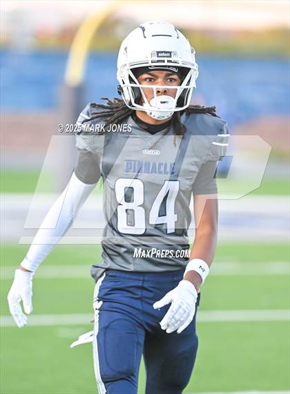 Thumbnail 2 in JV: Pinnacle vs. Corona del Sol photogallery.