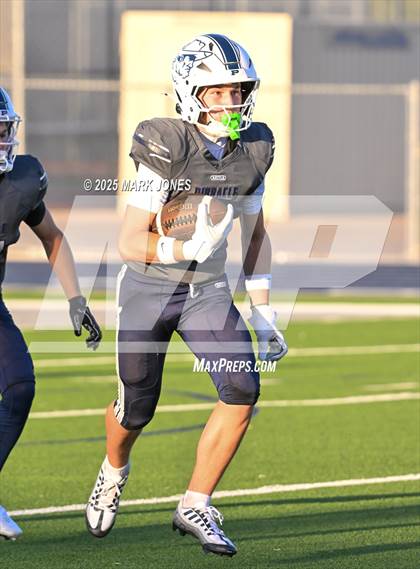 Thumbnail 3 in JV: Pinnacle vs. Corona del Sol photogallery.