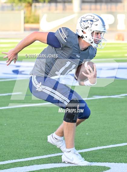 Thumbnail 2 in JV: Pinnacle vs. Corona del Sol photogallery.