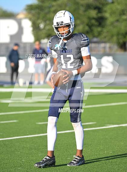 Thumbnail 3 in JV: Pinnacle vs. Corona del Sol photogallery.