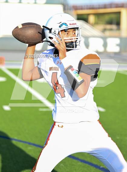 Thumbnail 2 in JV: Pinnacle vs. Corona del Sol photogallery.