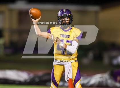 Thumbnail 2 in Clovis West @ Lemoore photogallery.