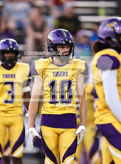 Thumbnail 2 in Clovis West @ Lemoore photogallery.