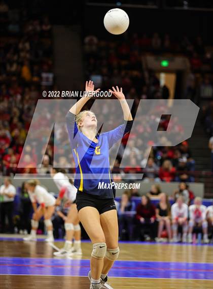 Thumbnail 3 in McClave vs. Simla (CHSAA 1A State Championships Quarterfinal) photogallery.