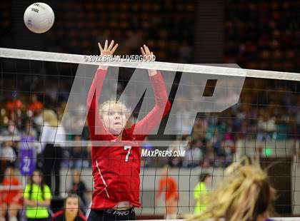 Thumbnail 3 in McClave vs. Simla (CHSAA 1A State Championships Quarterfinal) photogallery.