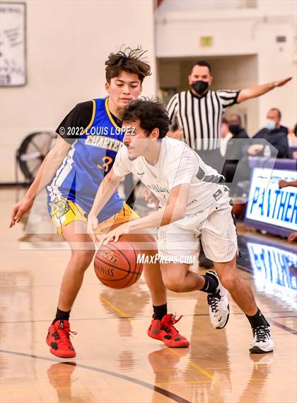 Thumbnail 3 in Charter Oak @ Diamond Ranch photogallery.