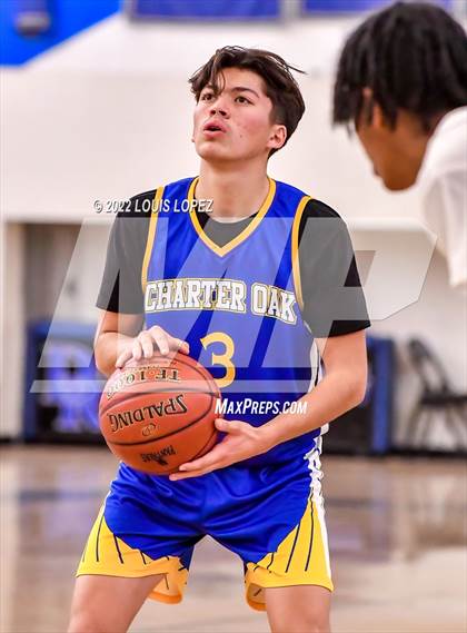 Thumbnail 2 in Charter Oak @ Diamond Ranch photogallery.