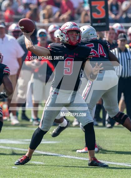 Thumbnail 2 in St. John's vs. IMG Academy photogallery.