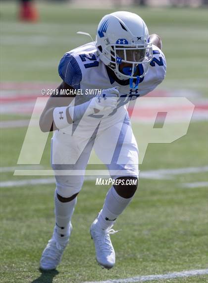 Thumbnail 3 in St. John's vs. IMG Academy photogallery.