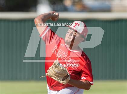 Thumbnail 1 in Taft @ Warren photogallery.