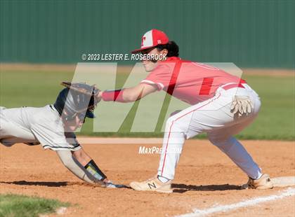 Thumbnail 1 in Taft @ Warren photogallery.