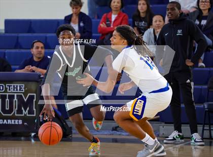 Thumbnail 2 in Divine Savior vs Martin County (Miami Holiday Invitational) photogallery.