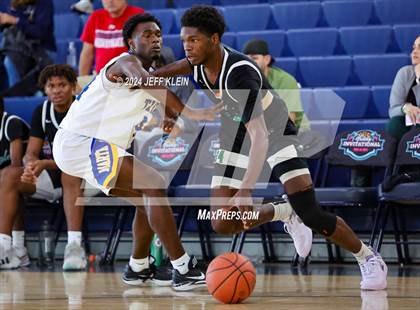 Thumbnail 3 in Divine Savior vs Martin County (Miami Holiday Invitational) photogallery.