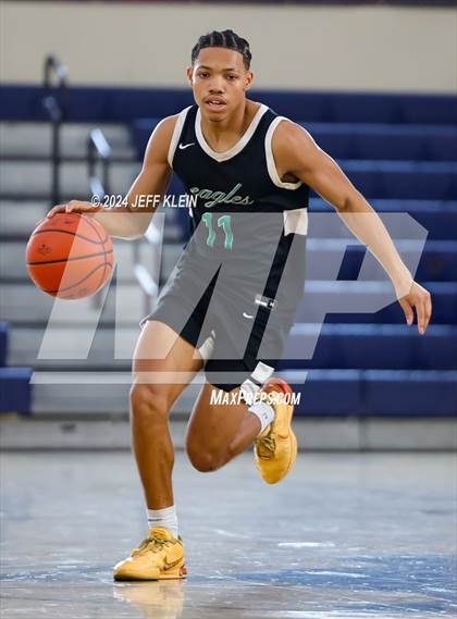 Thumbnail 1 in Divine Savior vs Martin County (Miami Holiday Invitational) photogallery.