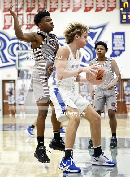 Thumbnail 3 in Lawrence Central @ Hamilton Southeastern photogallery.
